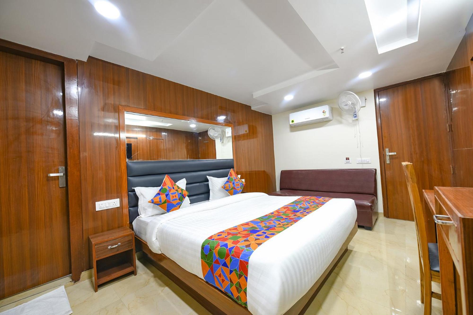 Fabhotel Mona International New Delhi Ngoại thất bức ảnh