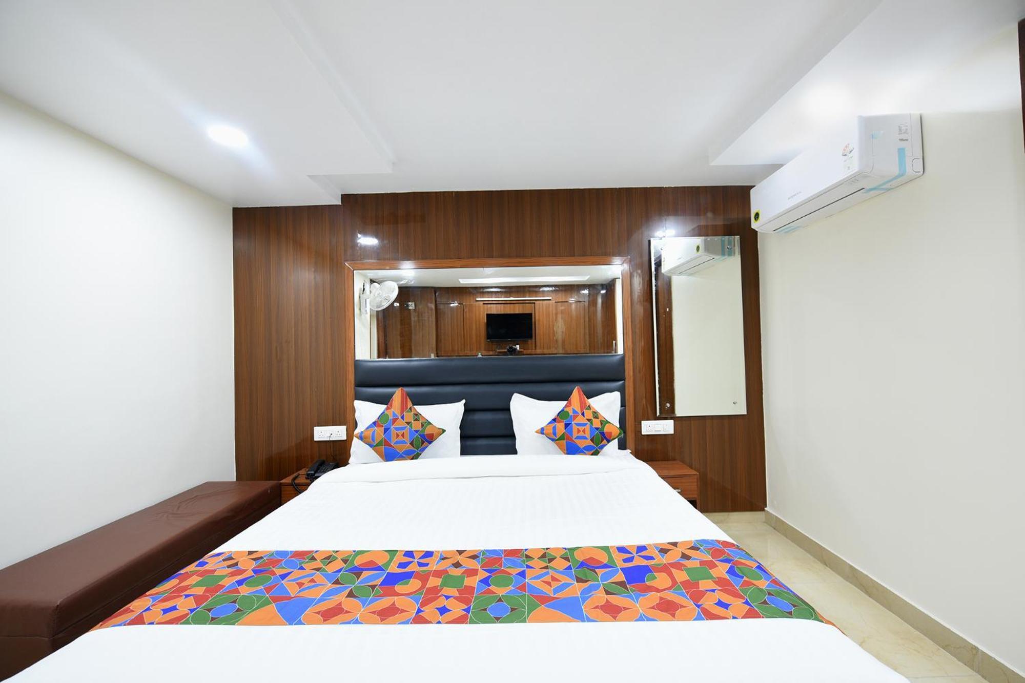 Fabhotel Mona International New Delhi Ngoại thất bức ảnh