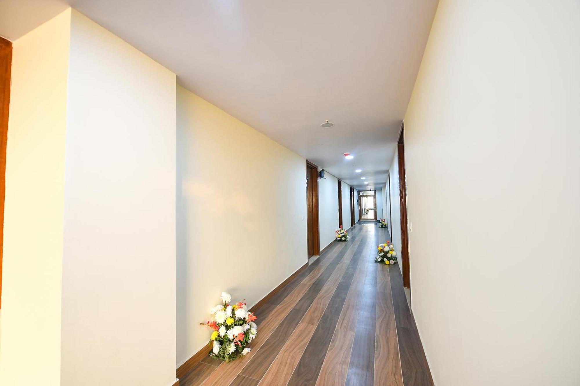 Fabhotel Mona International New Delhi Ngoại thất bức ảnh